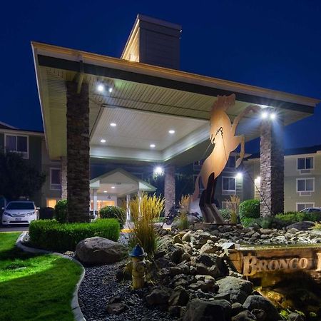 Best Western Bronco Inn Ritzville Екстериор снимка