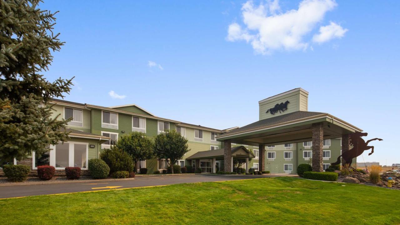 Best Western Bronco Inn Ritzville Екстериор снимка