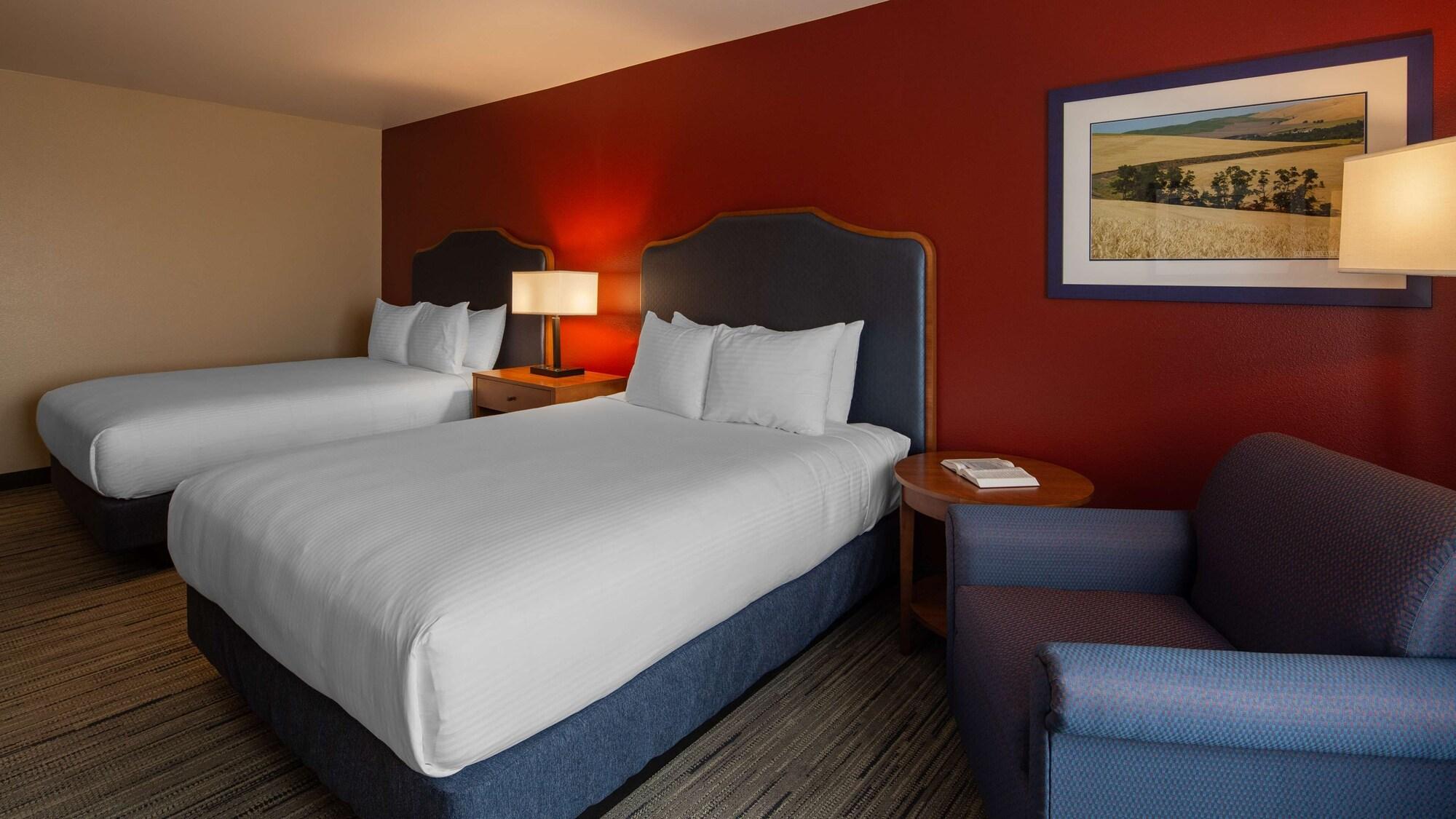 Best Western Bronco Inn Ritzville Екстериор снимка