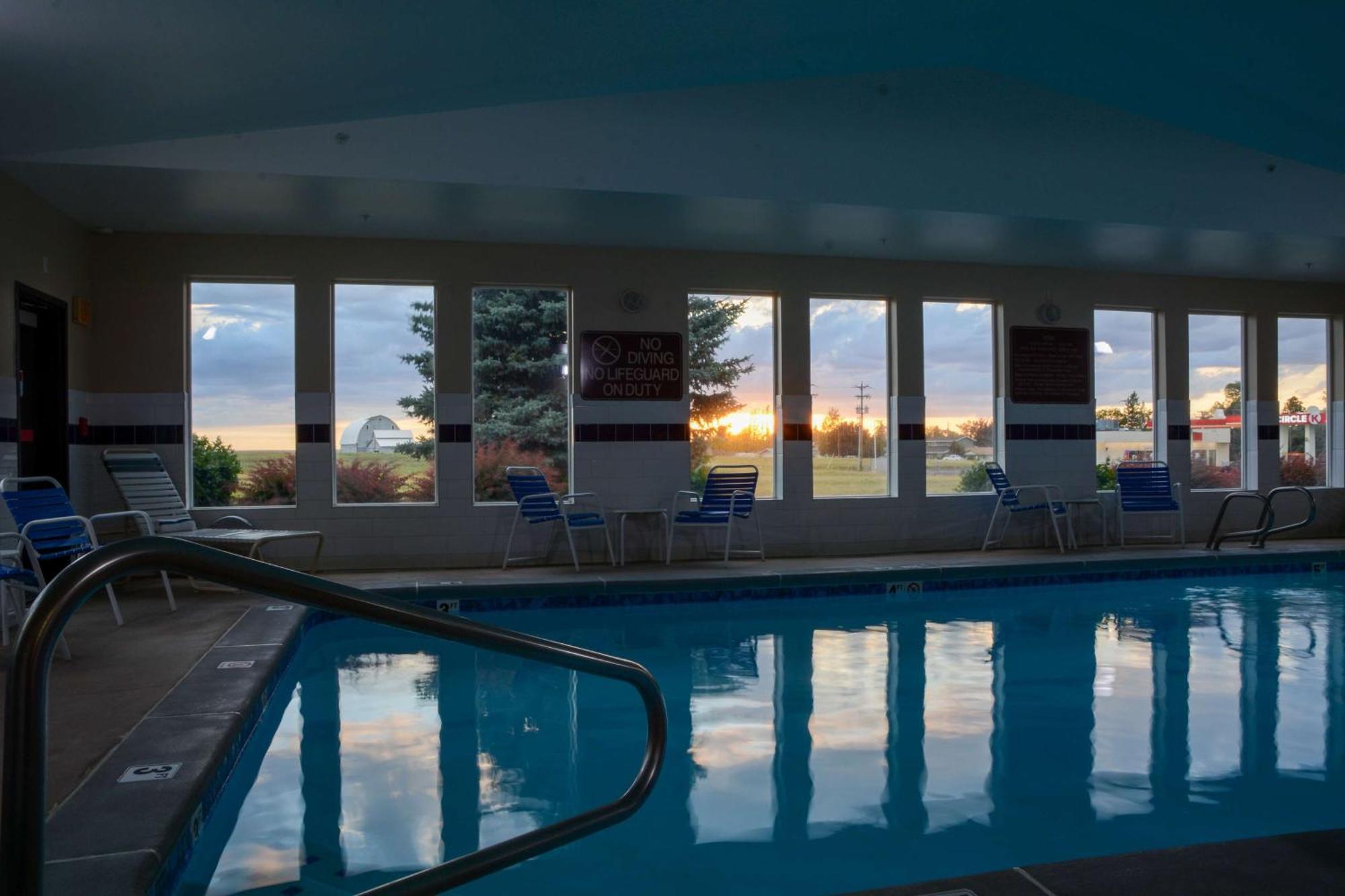 Best Western Bronco Inn Ritzville Екстериор снимка