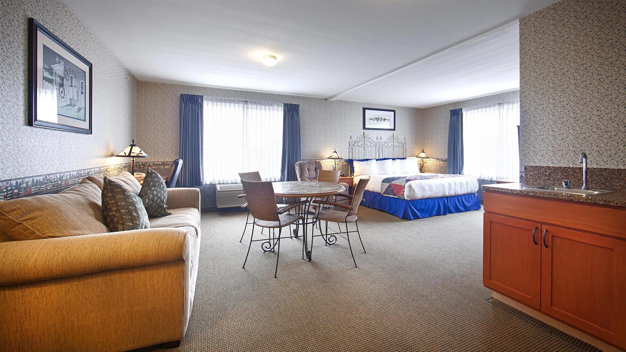 Best Western Bronco Inn Ritzville Екстериор снимка